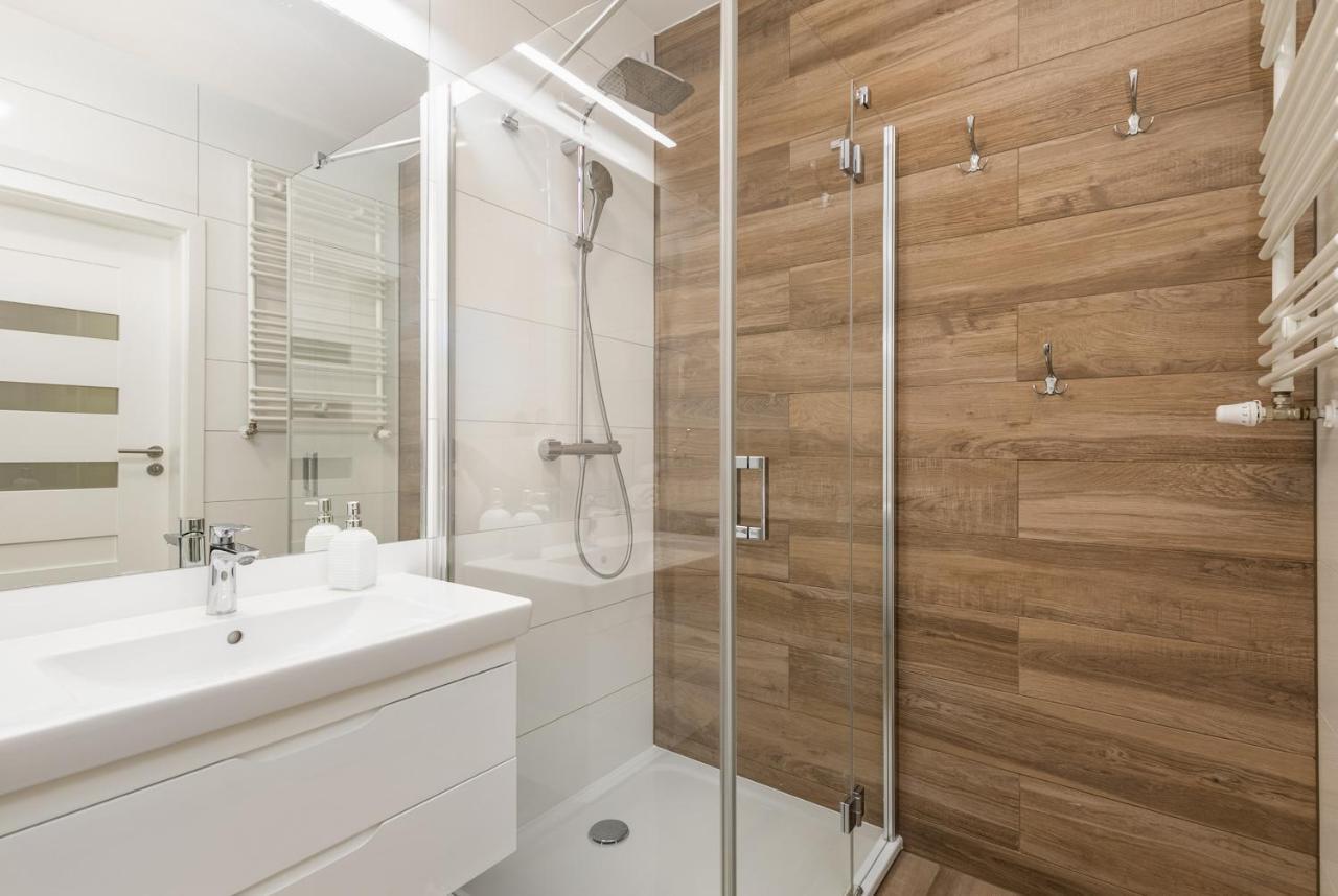 Luxurious Apartment Nadmorskie Tarasy Kolobrzeg By Renters Prestige Esterno foto
