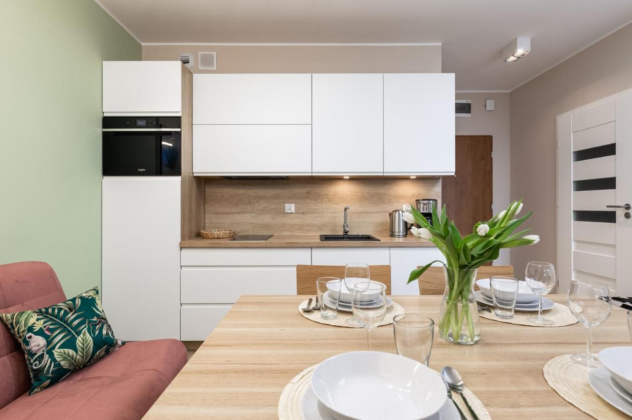 Luxurious Apartment Nadmorskie Tarasy Kolobrzeg By Renters Prestige Esterno foto