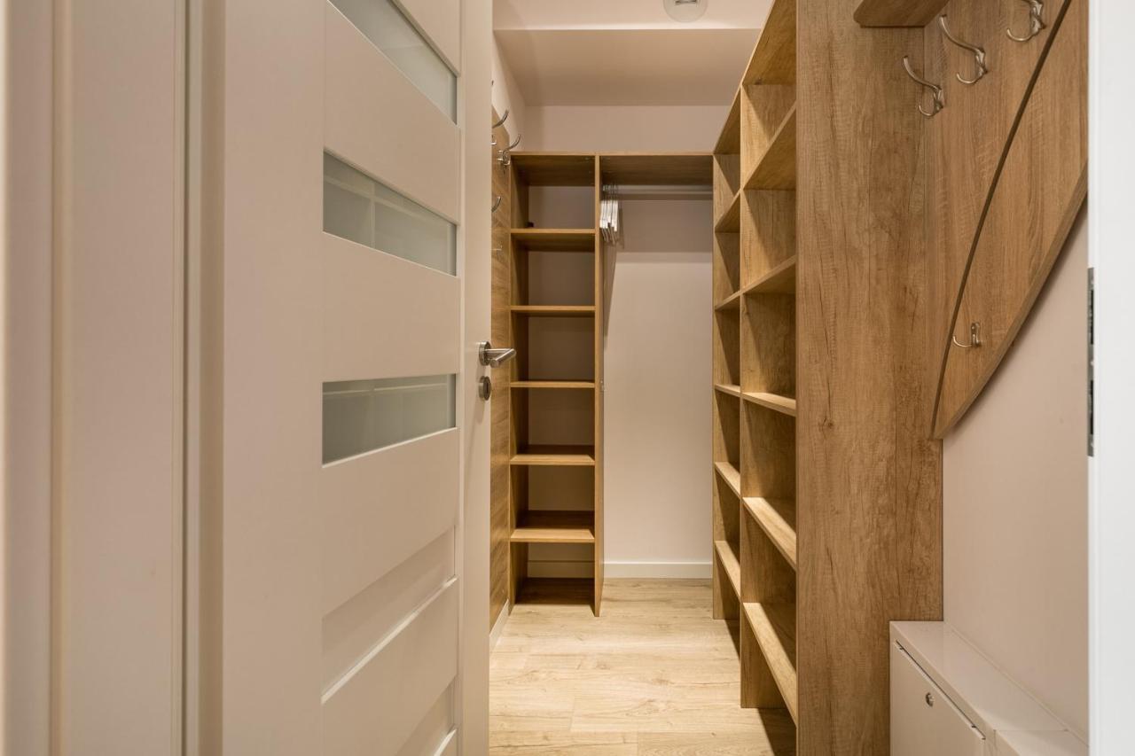 Luxurious Apartment Nadmorskie Tarasy Kolobrzeg By Renters Prestige Esterno foto