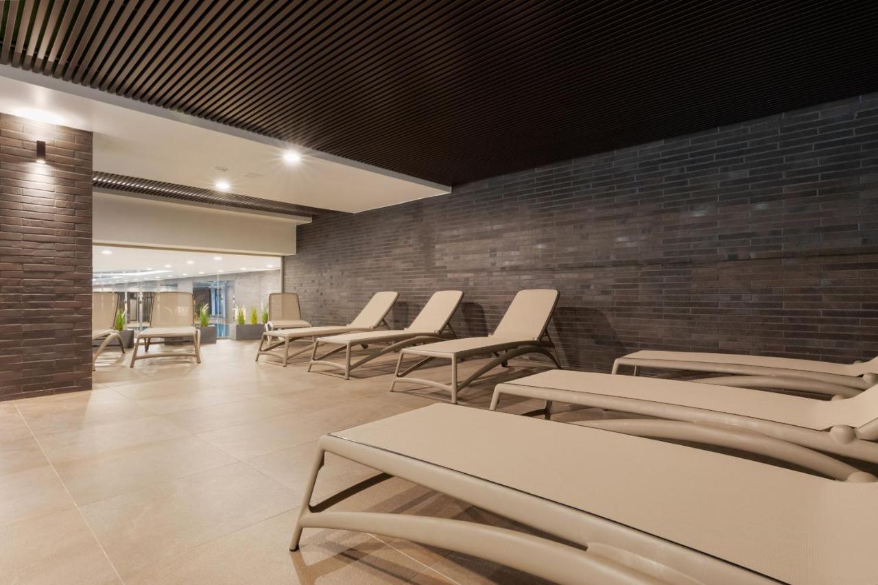 Luxurious Apartment Nadmorskie Tarasy Kolobrzeg By Renters Prestige Esterno foto